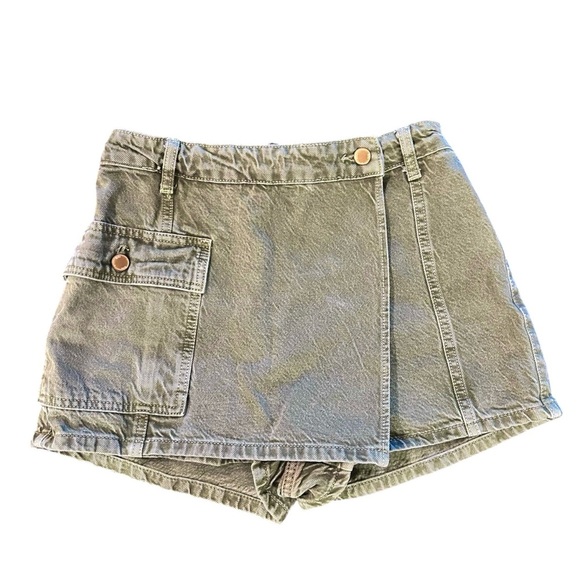 Zara Olive Green Skort-Style Denim Shorts SZ S - Picture 1 of 5